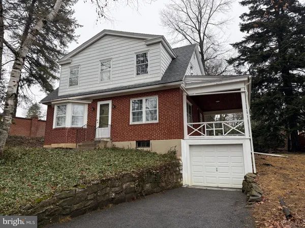 $1,850 | 411 North 4th Street, Lemoyne, PA 17043