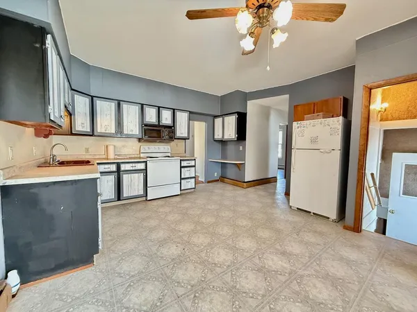 $185,000 | 404 2nd Street South, Wahpeton, ND 58075