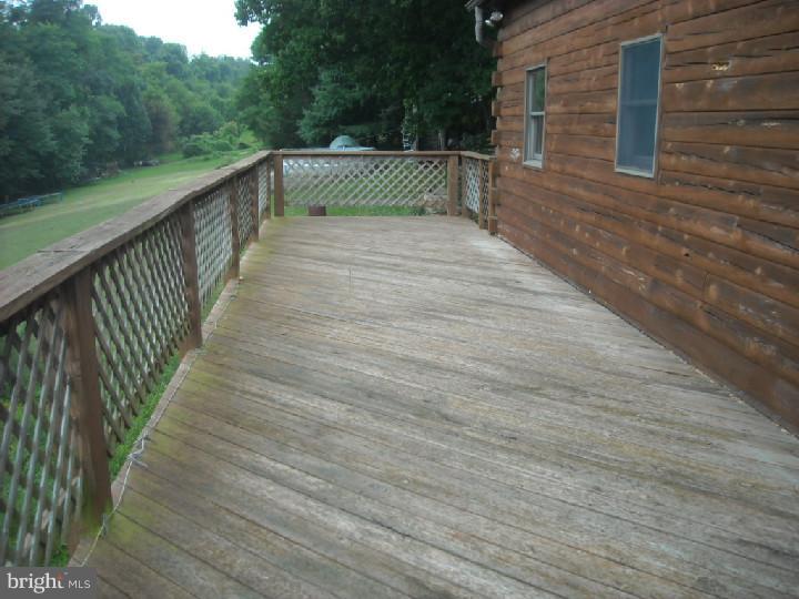 8 Upper Valley Road Christiana, PA 17509 - Photo 16 of 17 Deck