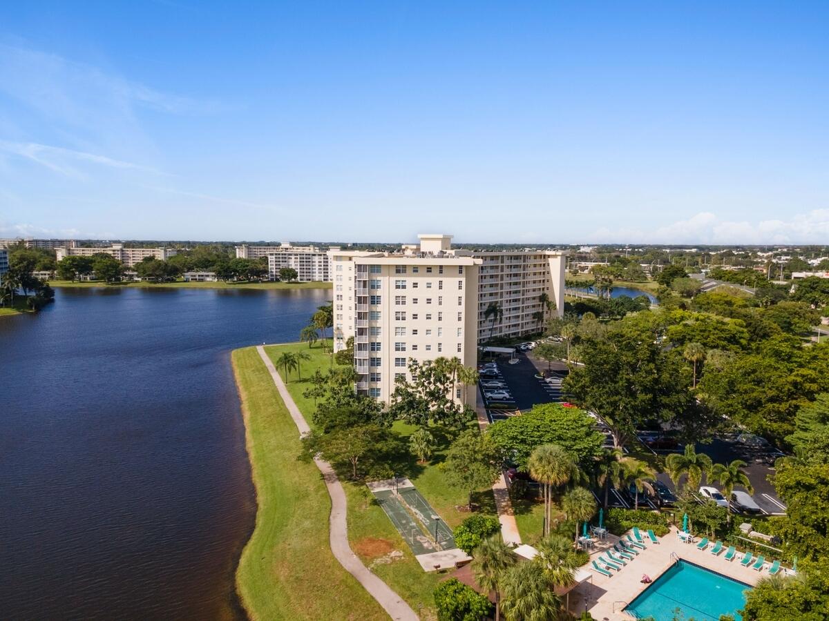 3095 North Course Drive, Unit 712 Pompano Beach, FL 33069 - Photo 1 of 35 412 list PHOTO12 STACK OUTSIDE