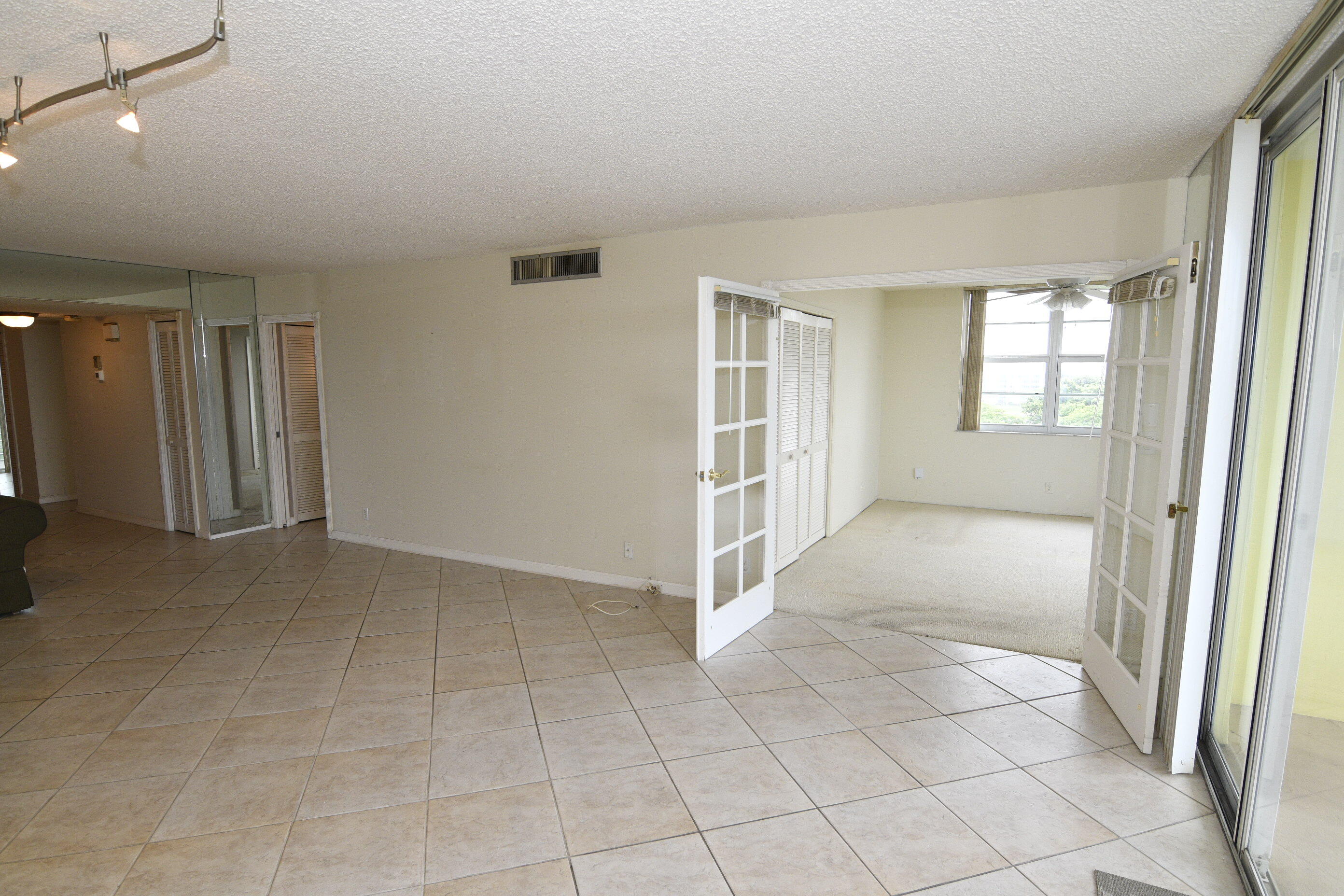 3095 North Course Drive, Unit 712 Pompano Beach, FL 33069 - Photo 20 of 35 _DSC0865