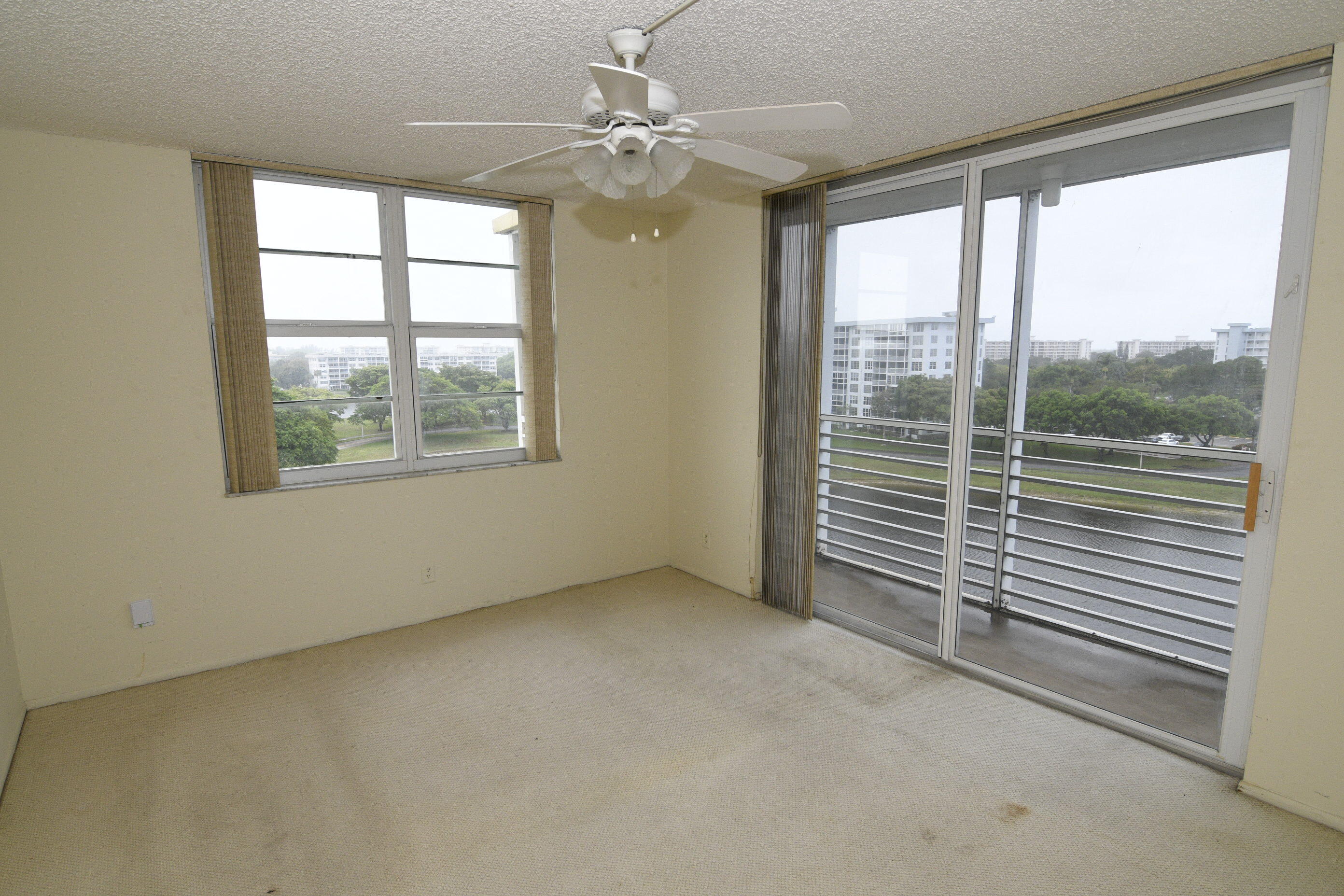 3095 North Course Drive, Unit 712 Pompano Beach, FL 33069 - Photo 23 of 35 _DSC0868