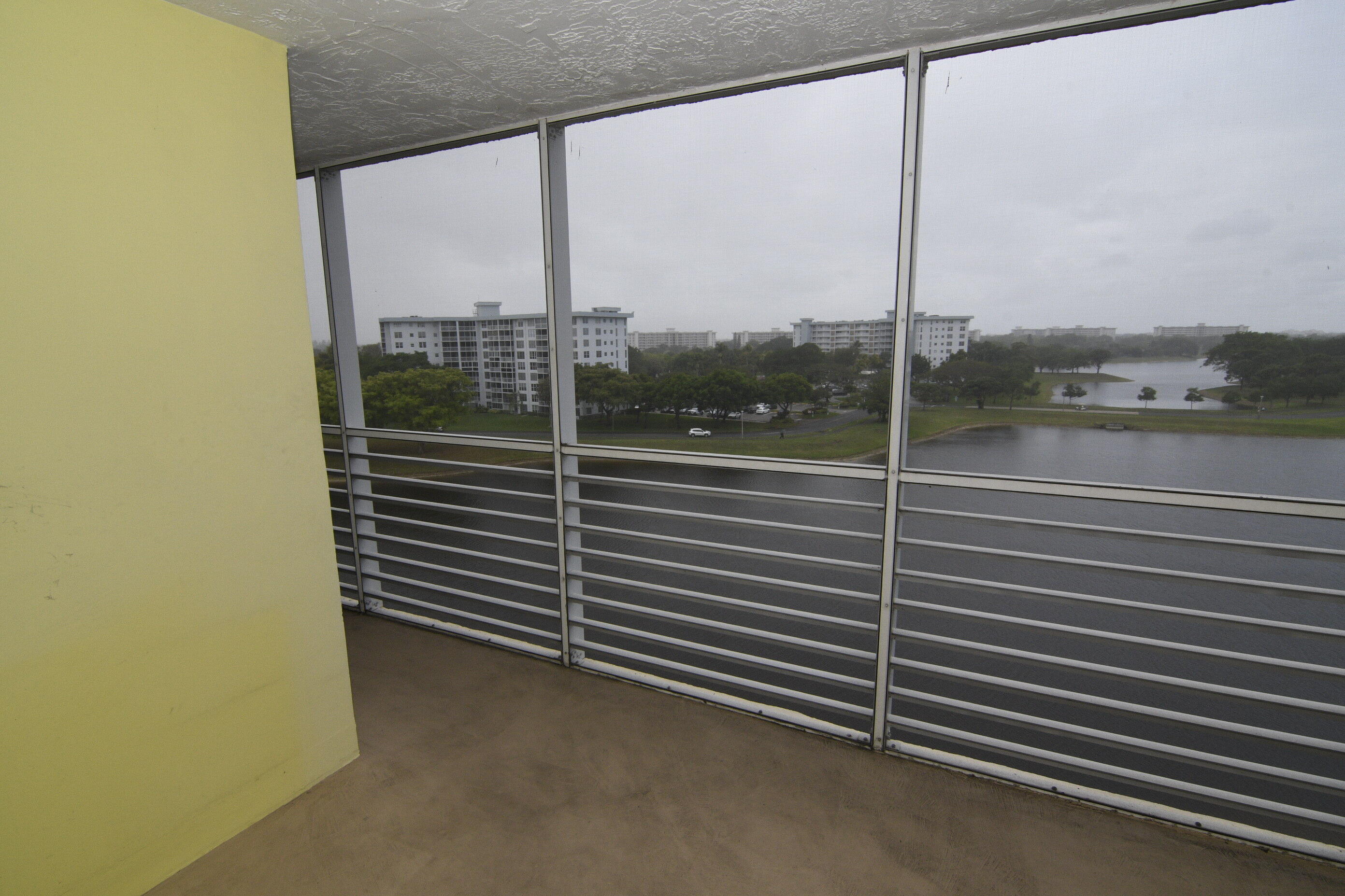 3095 North Course Drive, Unit 712 Pompano Beach, FL 33069 - Photo 26 of 35 _DSC0873