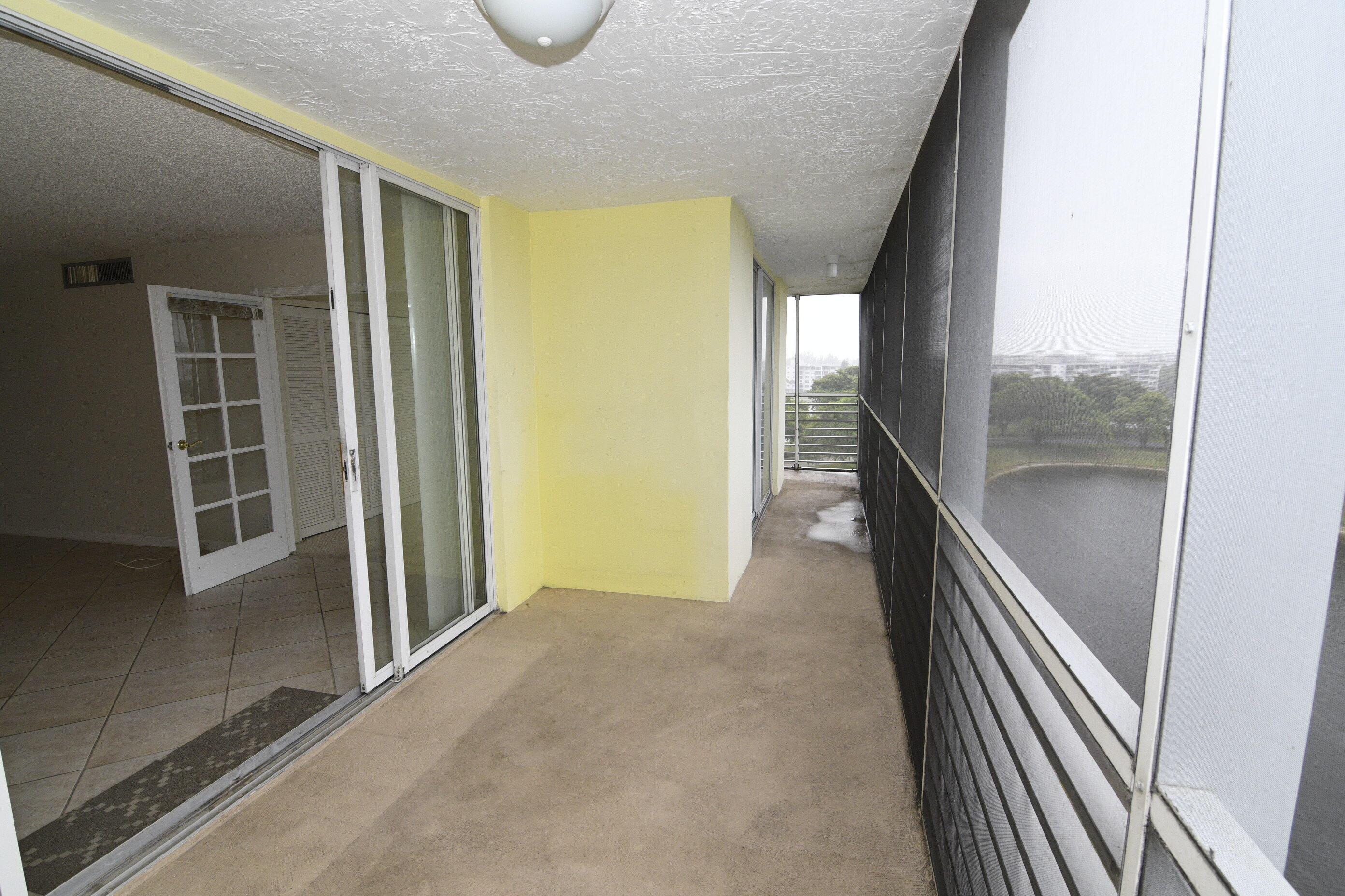 3095 North Course Drive, Unit 712 Pompano Beach, FL 33069 - Photo 28 of 35 _DSC0875