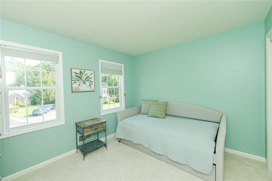 31 Glen Hollow Irondequoit, NY 14622 - Photo 27 of 38