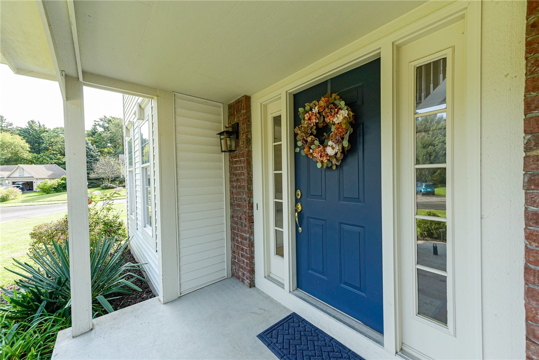 31 Glen Hollow Irondequoit, NY 14622 - Photo 3 of 38