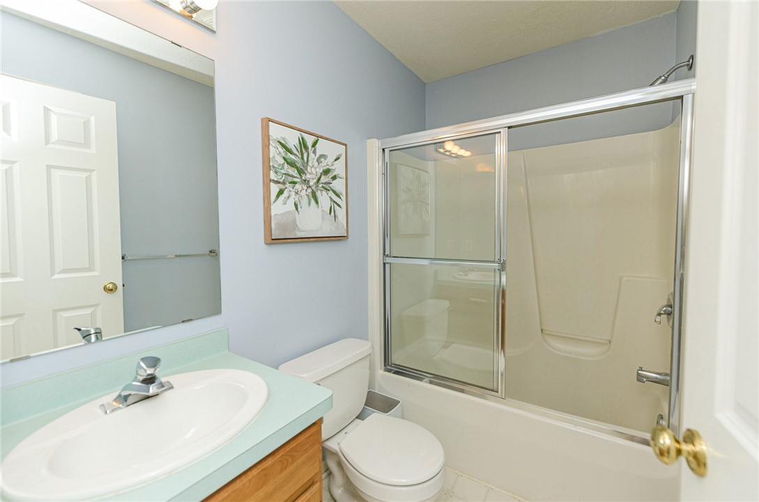 31 Glen Hollow Irondequoit, NY 14622 - Photo 32 of 38