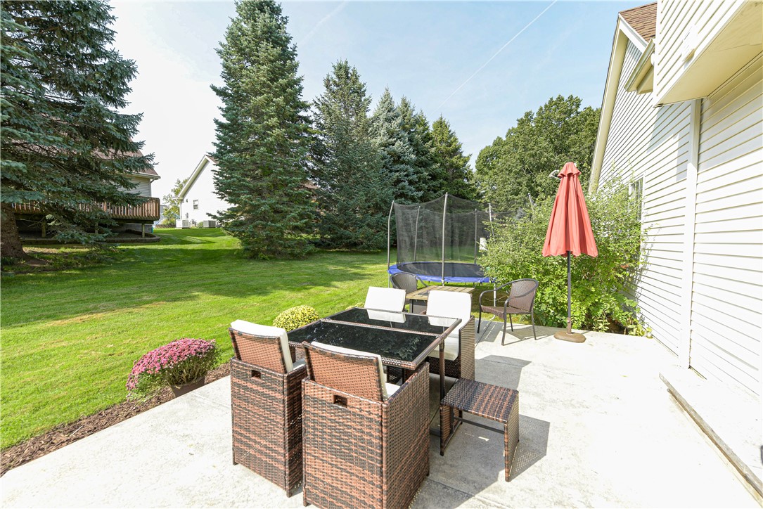 31 Glen Hollow Irondequoit, NY 14622 - Photo 37 of 38