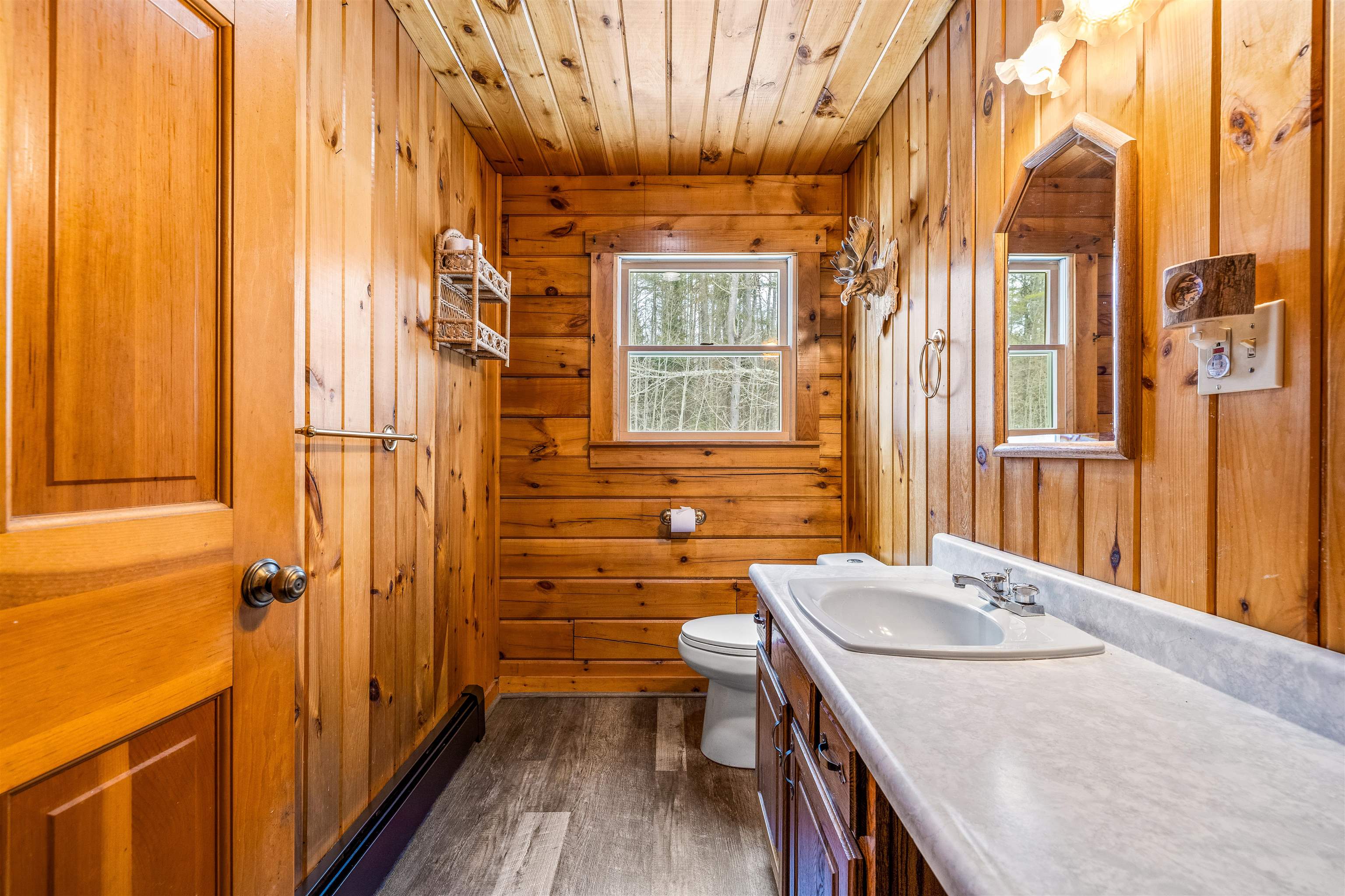 41 Effingwood Farm Road Effingham, NH 03882 - Photo 13 of 39