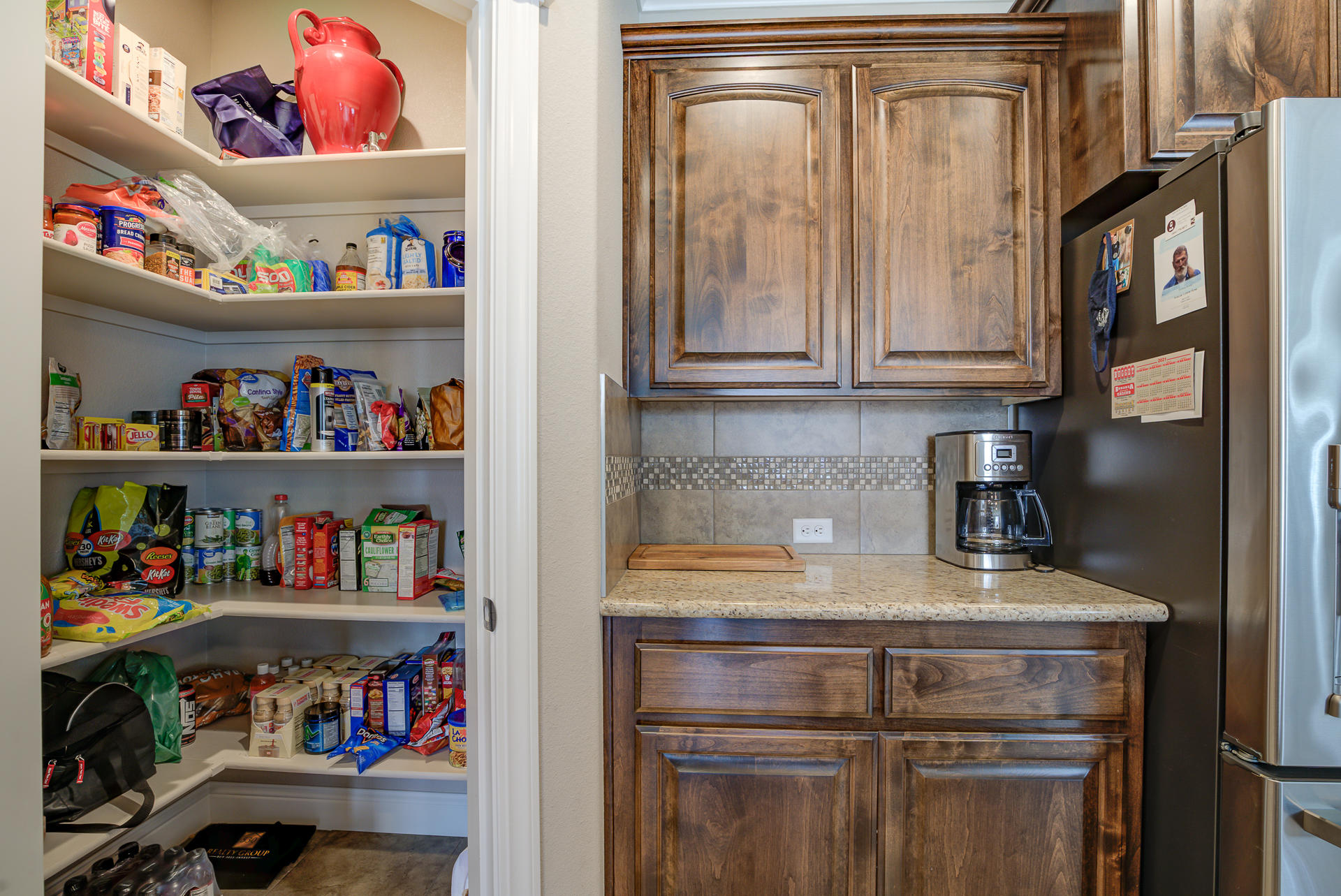 3233 Lemurian Road Redding, CA 96002 - Photo 12 of 39 Nice size