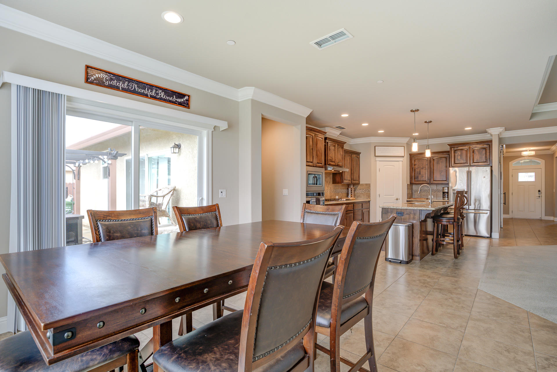 3233 Lemurian Road Redding, CA 96002 - Photo 13 of 39 3233LemurianRoad_012