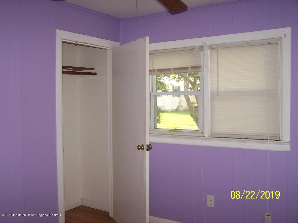 93 County Road Cliffwood, NJ 07721 - Photo 16 of 17 000_6225