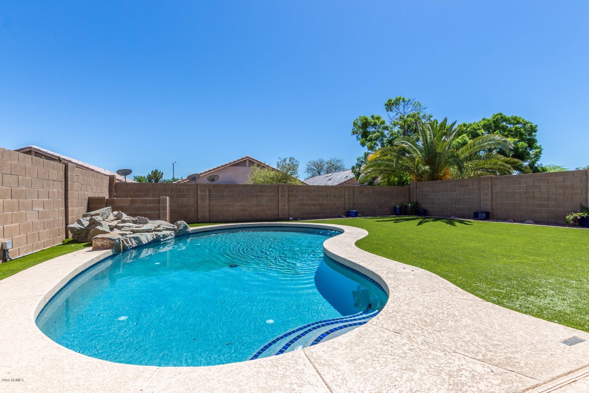 529 West St John Road Phoenix, AZ 85023 - Photo 22 of 26 St John (22)