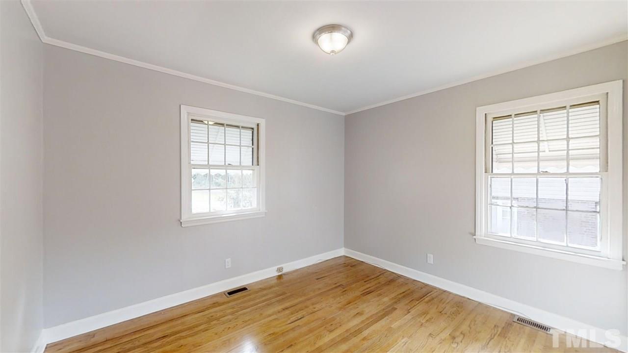 405 Sunnyview Road Henderson, NC 27536 - Photo 16 of 23 Gallery Image 16