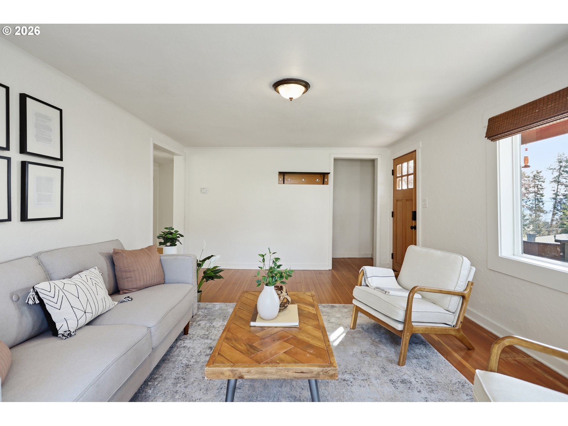 180 Northwest Spring Street White Salmon, WA 98672 - Photo 7 of 44 a living room with furniture and a couch
