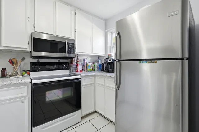 $229,000 | 208 Third Street Southeast, Unit J, Fort Walton Beach, FL 32548