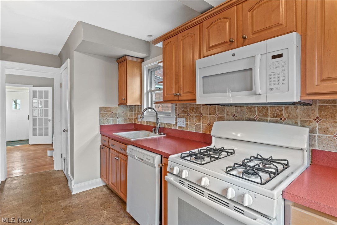3945 Bushnell Road Cleveland, OH 44118 - Photo 19 of 35 Gallery Image 19