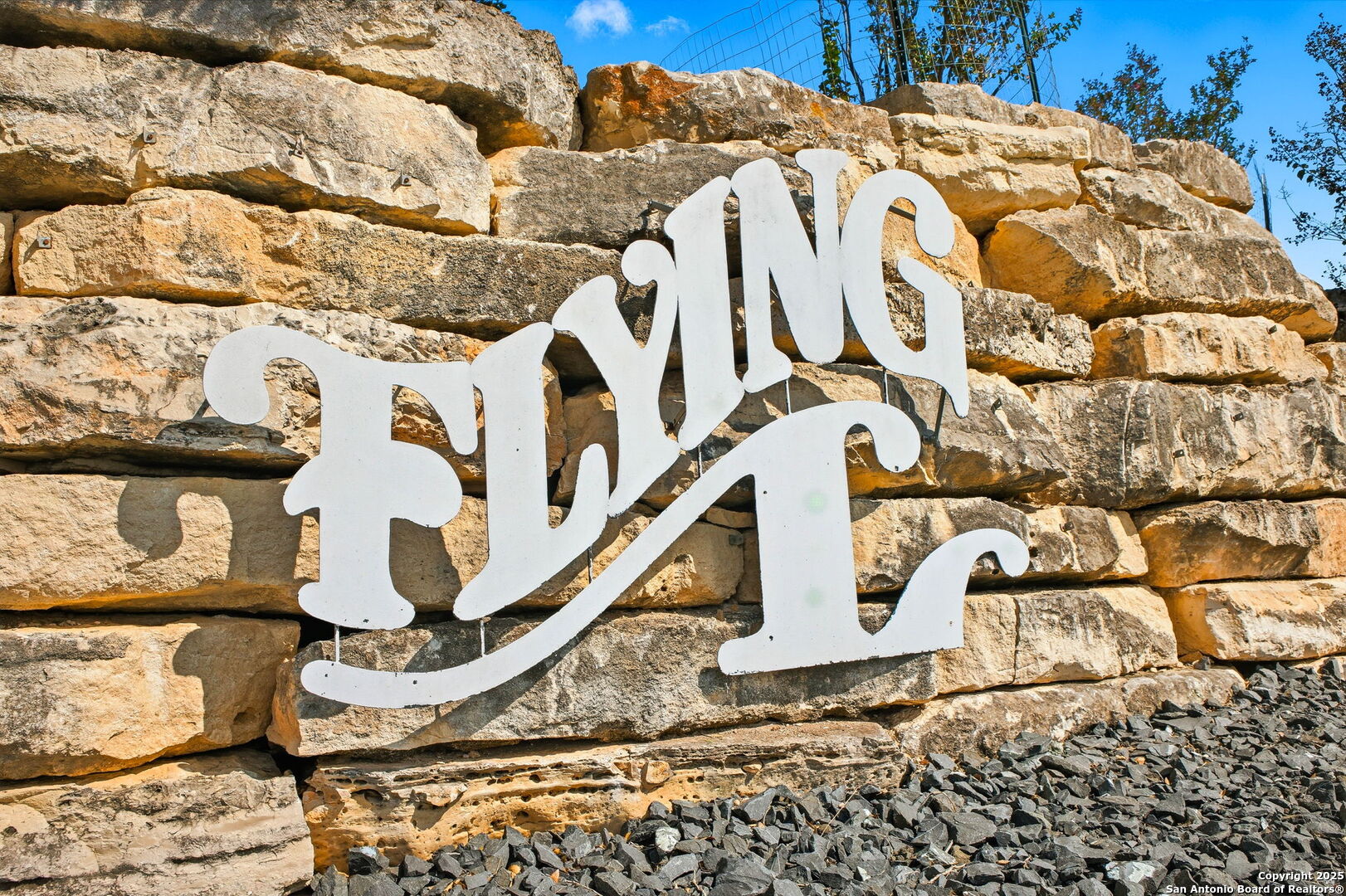 418 Tawny Oak Circle Bandera, TX 78003 - Photo 31 of 33