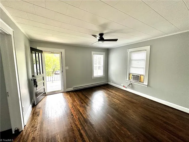 $995 | 313 Druid Street, High Point, NC 27265