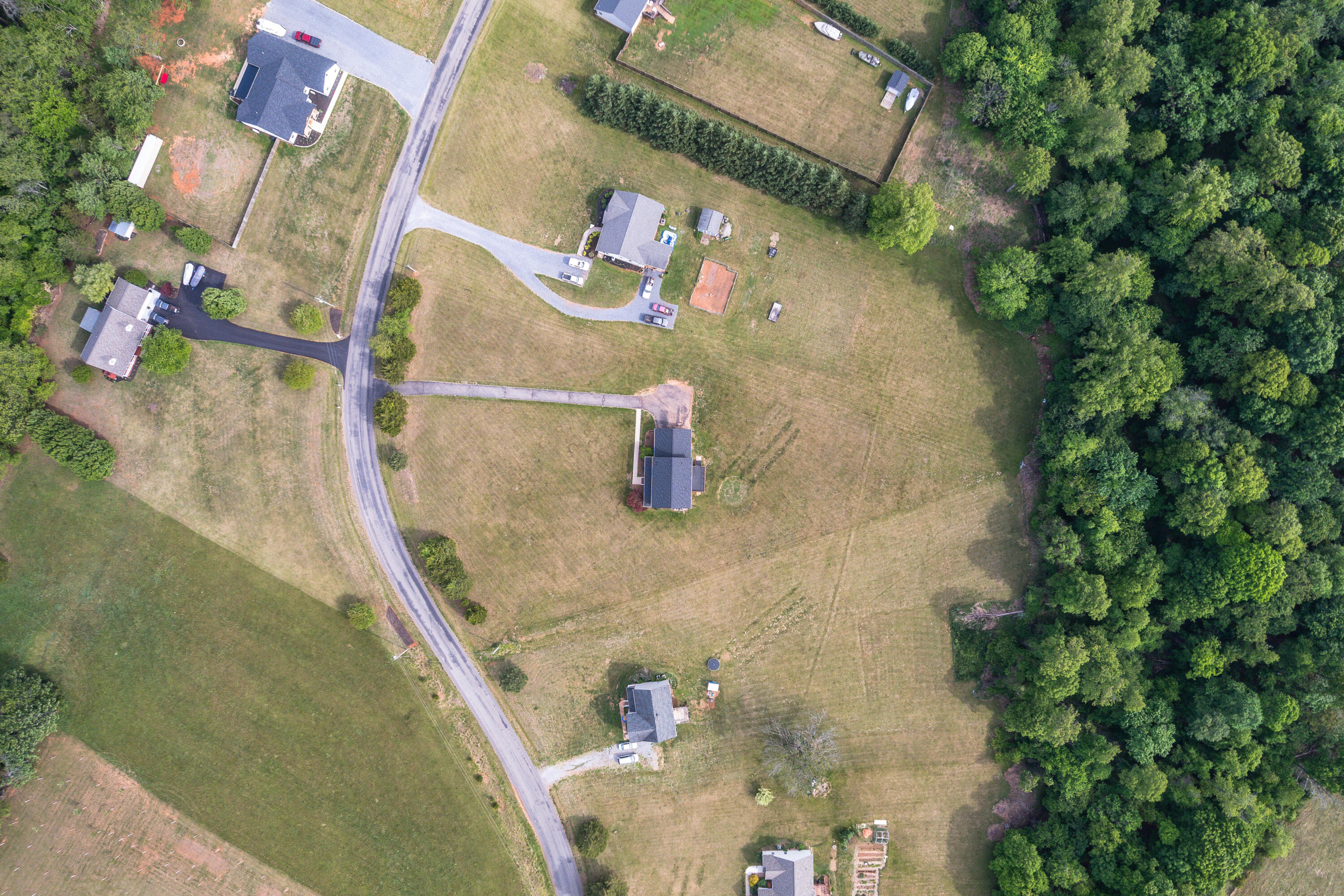 2683 Five Forks Road Bedford, VA 24523 - Photo 46 of 52 20