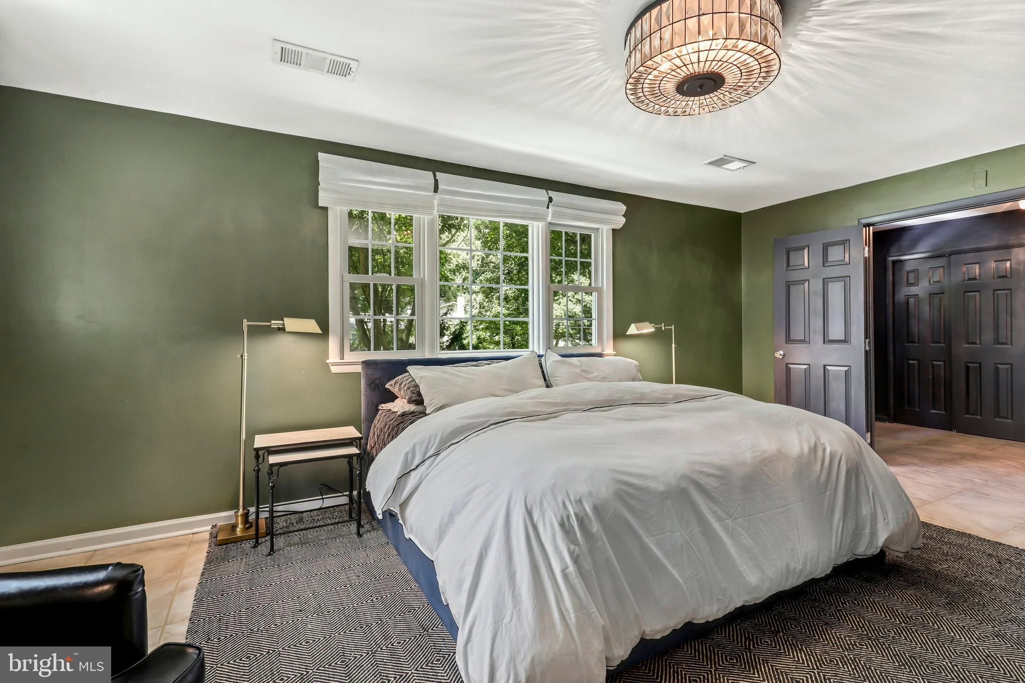 9324 Glenbrook Road Fairfax, VA 22031 - Photo 17 of 57