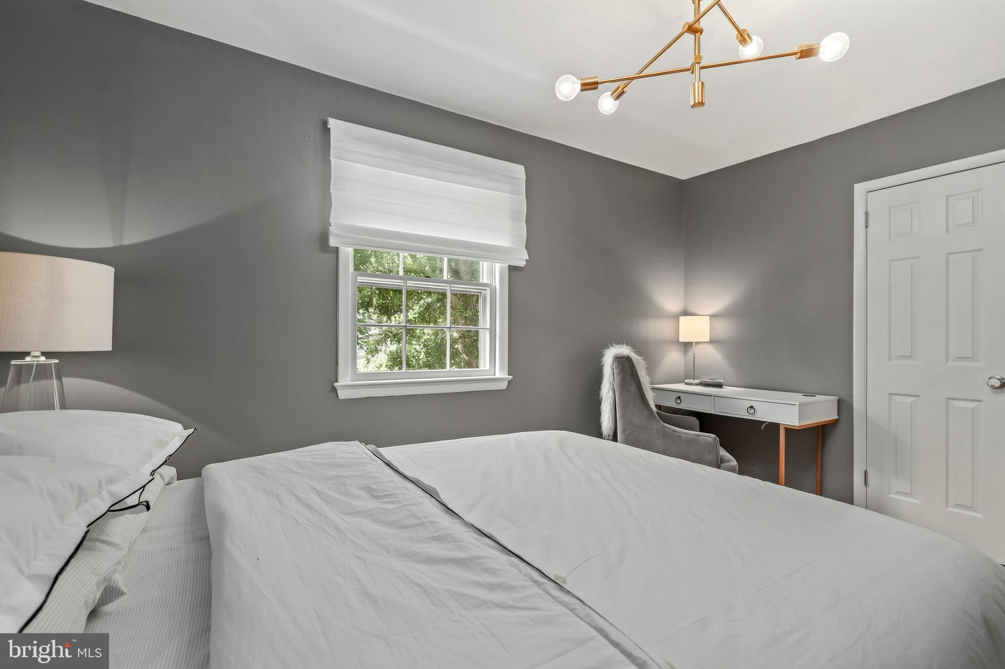 9324 Glenbrook Road Fairfax, VA 22031 - Photo 32 of 57