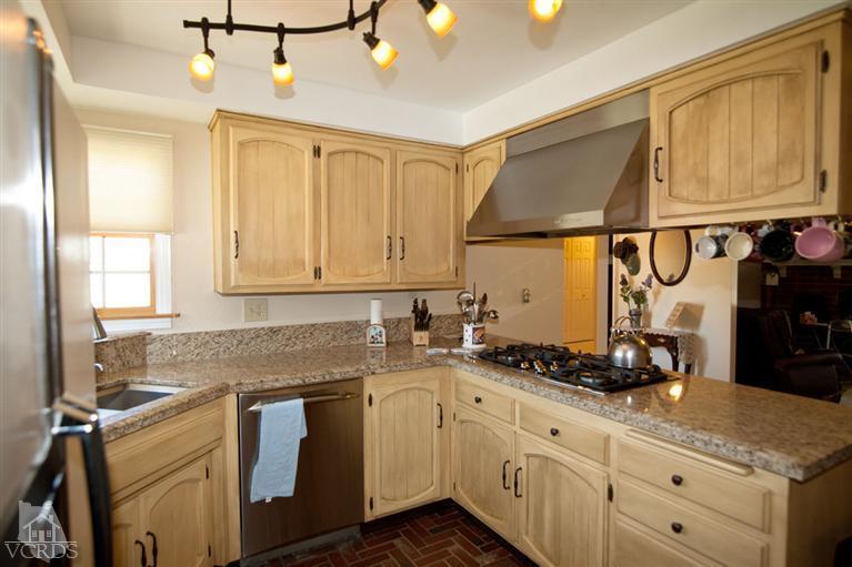 3979 Avenida Simi Simi Valley, CA 93063 - Photo 4 of 23 Additional Photo