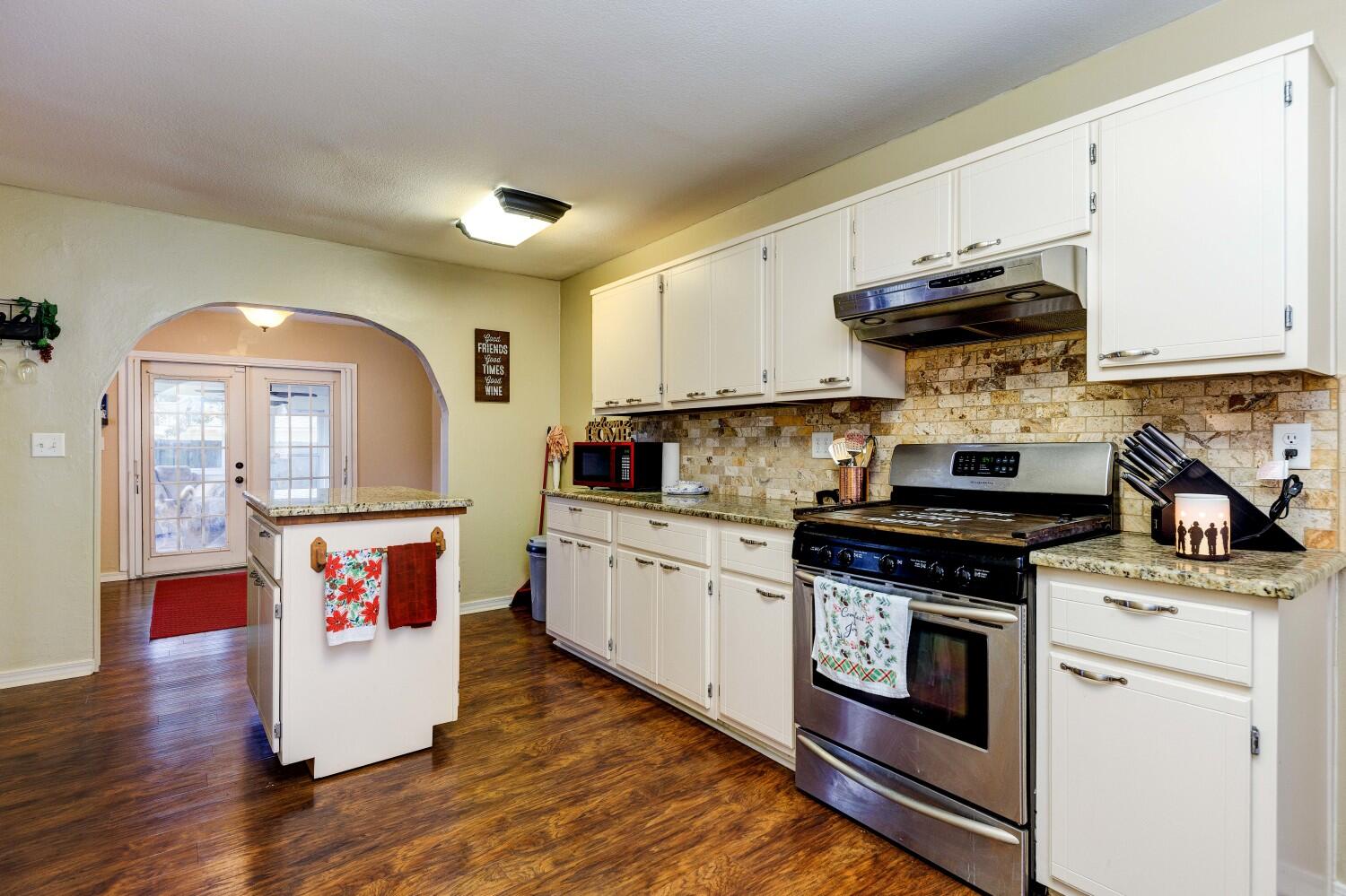 15 Holly Road Crestview, FL 32539 - Photo 8 of 41 Gallery Image 8