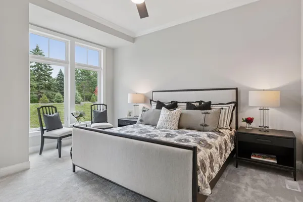 $929,300 | 79 Spring Farm Road, North Oaks, MN 55127