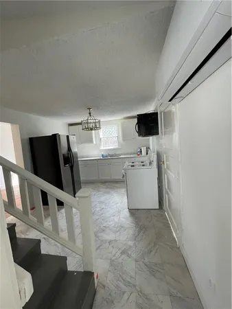 $1,400 | 2245 Comanche Street, Unit A, Corpus Christi, TX 78408