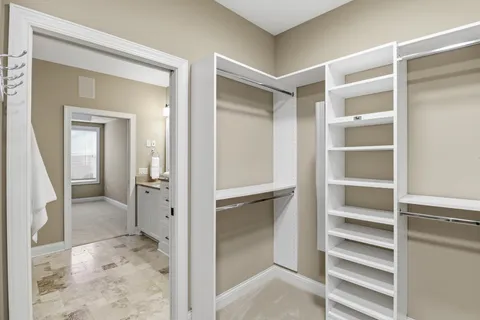 $565,000 | 15420 Oakcroft Place, Unit 123, Minnetonka, MN 55391
