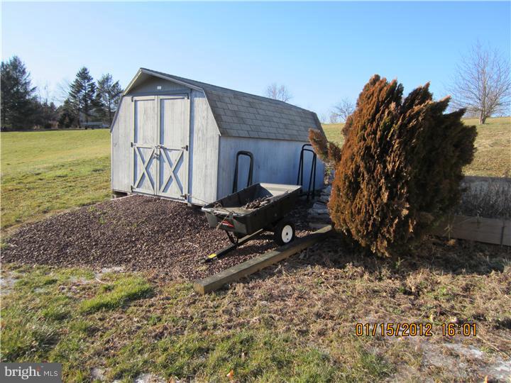 850 South Perkasie Road Perkasie, PA 18944 - Photo 19 of 21 Storage Shed
