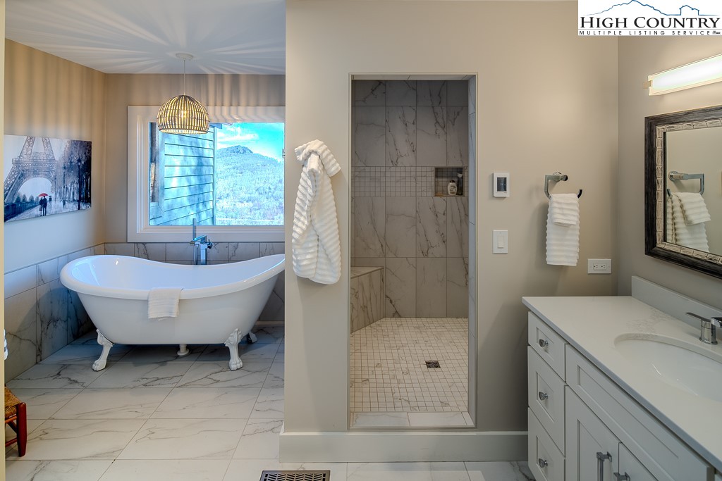 1027 Ridge Drive Linville, NC 28646 - Photo 26 of 40 Gallery Image 26