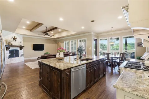 $1,400,000 | 800 Stonewood Boulevard, Bartonville, TX 76226