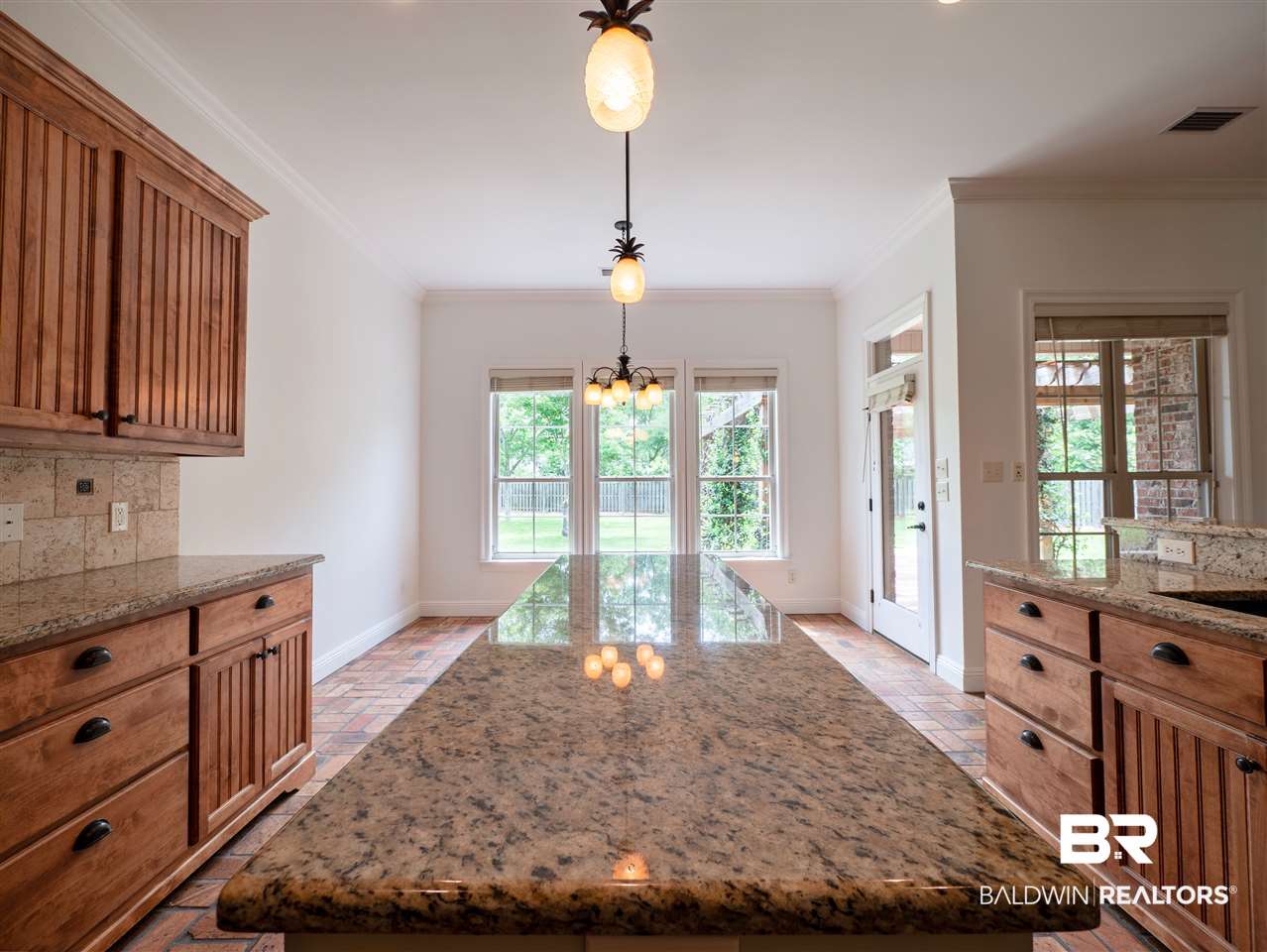 379 Lambton Street Fairhope, AL 36532 - Photo 2 of 25 Kitchen with breakfast area, custom island