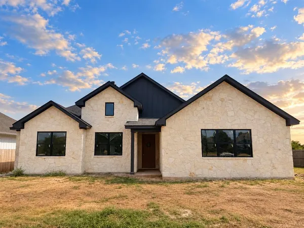 $559,900 | 10113 T T Bury Lane, Waco, TX 76708