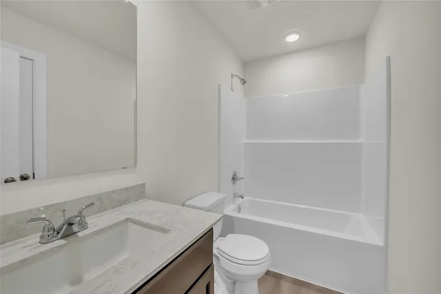 $275,900 | 121 Walk Way, Jarrell, TX 76537