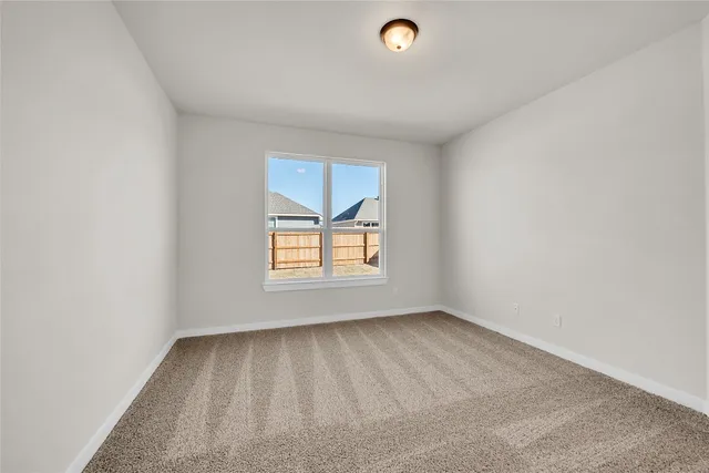 $275,900 | 121 Walk Way, Jarrell, TX 76537