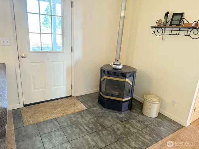 a view of a storage & utility room