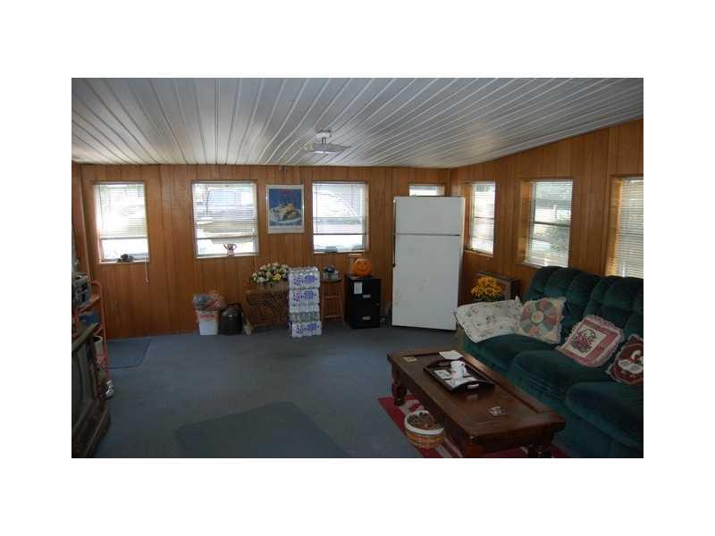 5715 West Reformatory Road Pendleton, IN 46064 - Photo 11 of 16