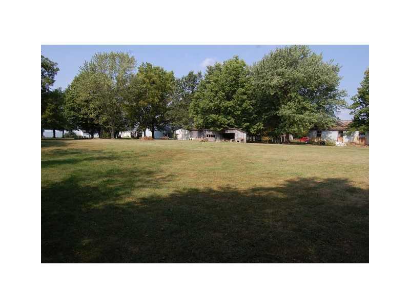5715 West Reformatory Road Pendleton, IN 46064 - Photo 15 of 16