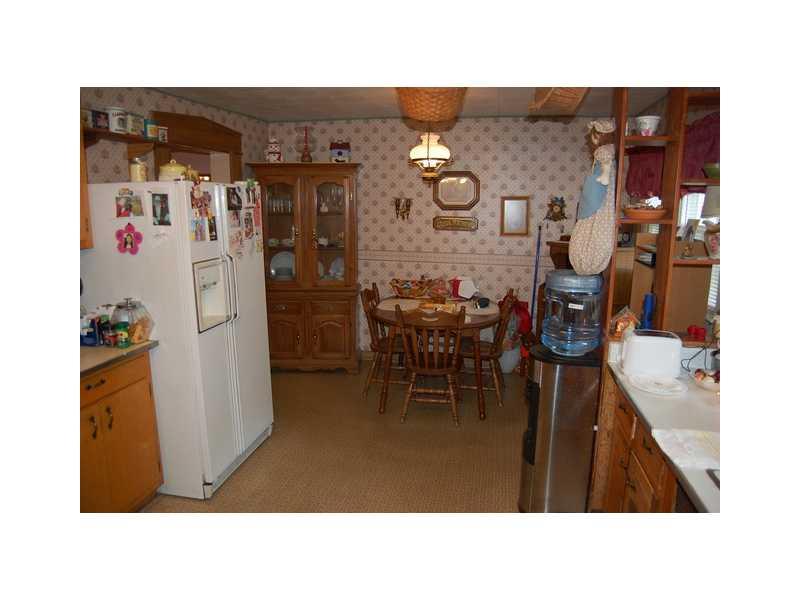 5715 West Reformatory Road Pendleton, IN 46064 - Photo 5 of 16