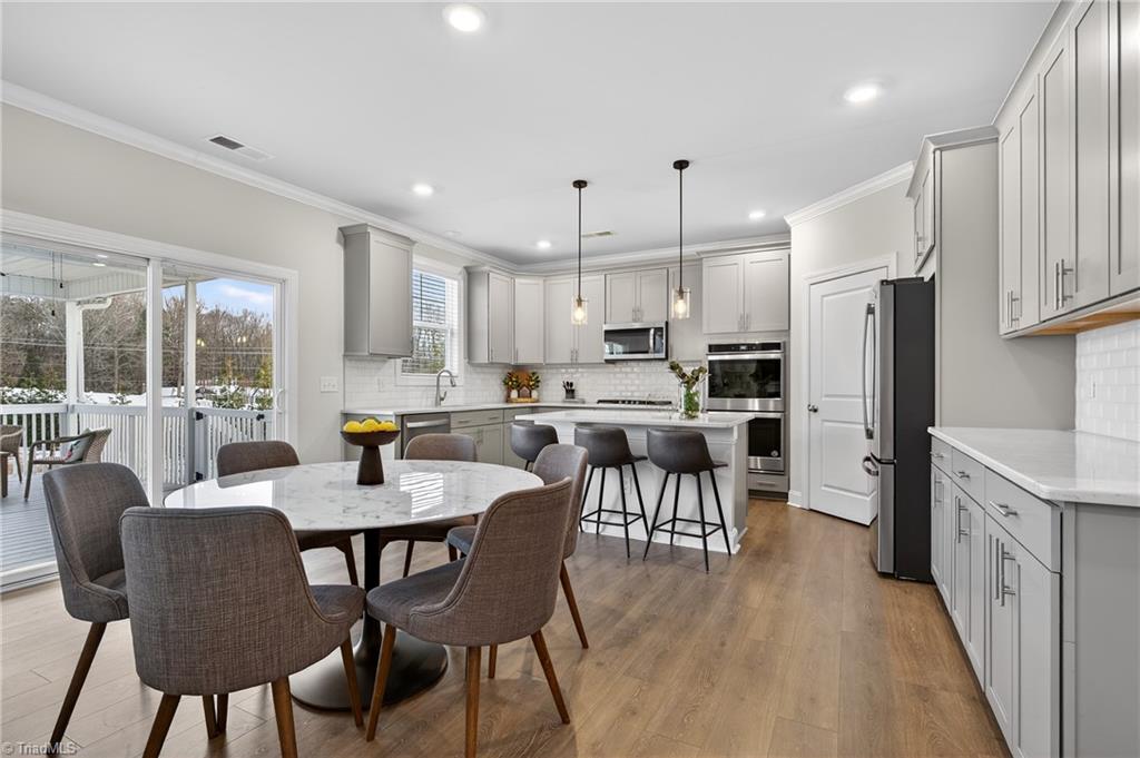 5004 Alton Drive Oak Ridge, NC 27310 - Photo 15 of 49