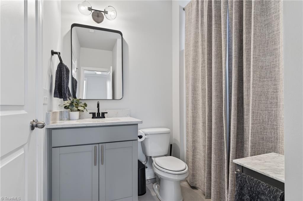 5004 Alton Drive Oak Ridge, NC 27310 - Photo 25 of 49