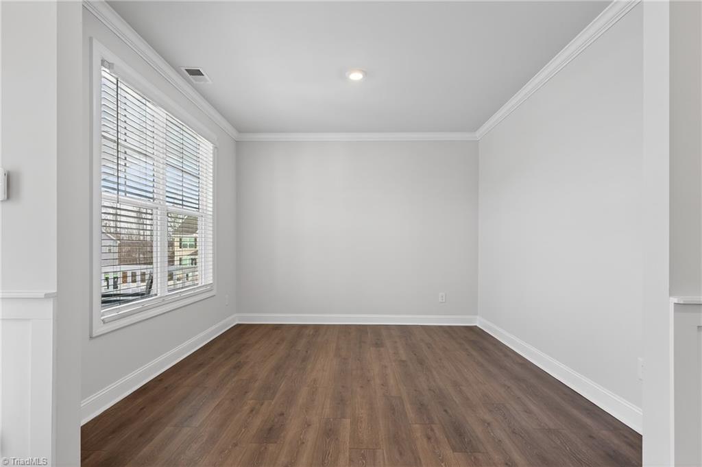 5004 Alton Drive Oak Ridge, NC 27310 - Photo 9 of 49