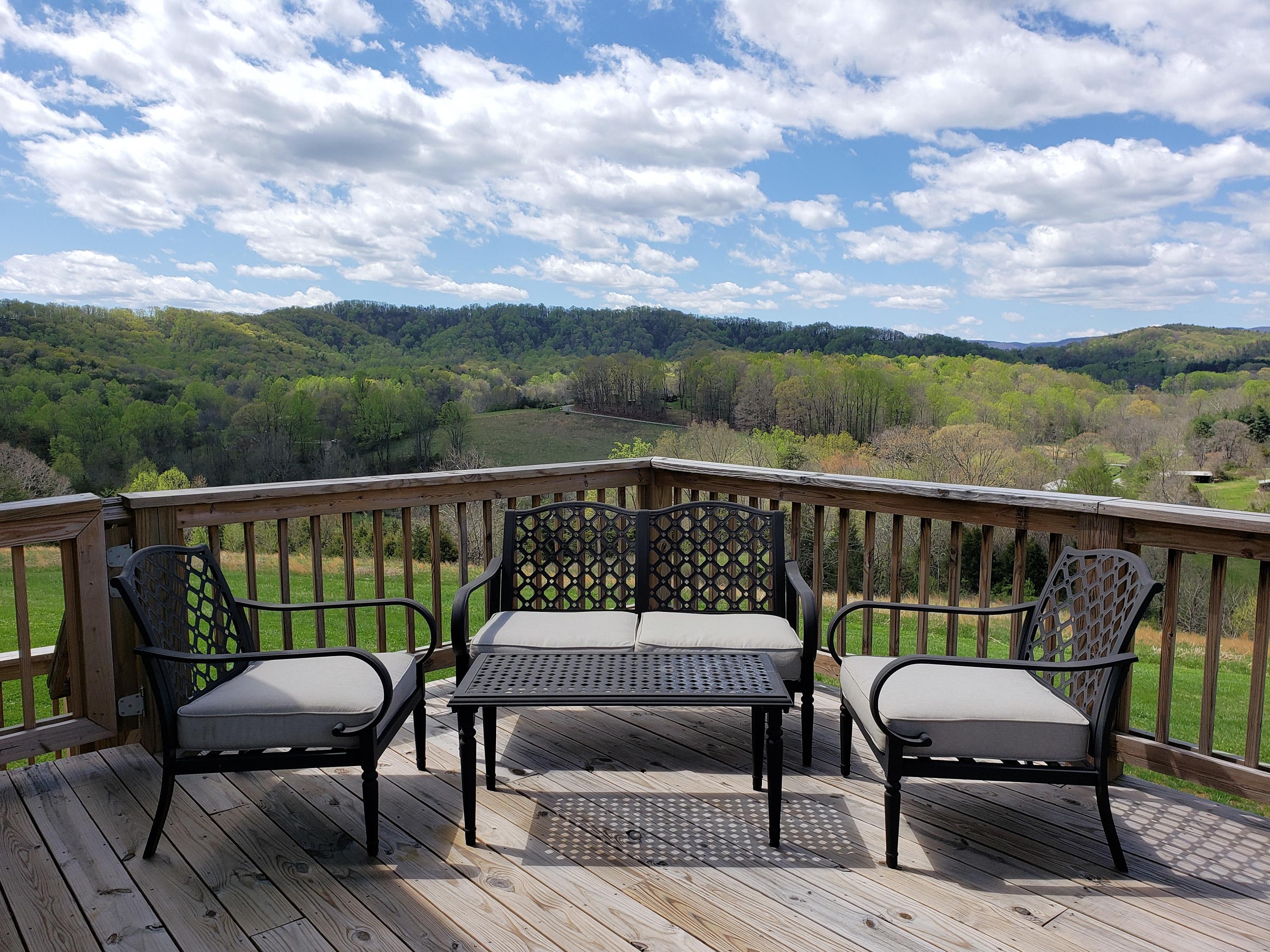 200 Green Level Road Boones Mill, VA 24065 - Photo 7 of 30 20210412_124833