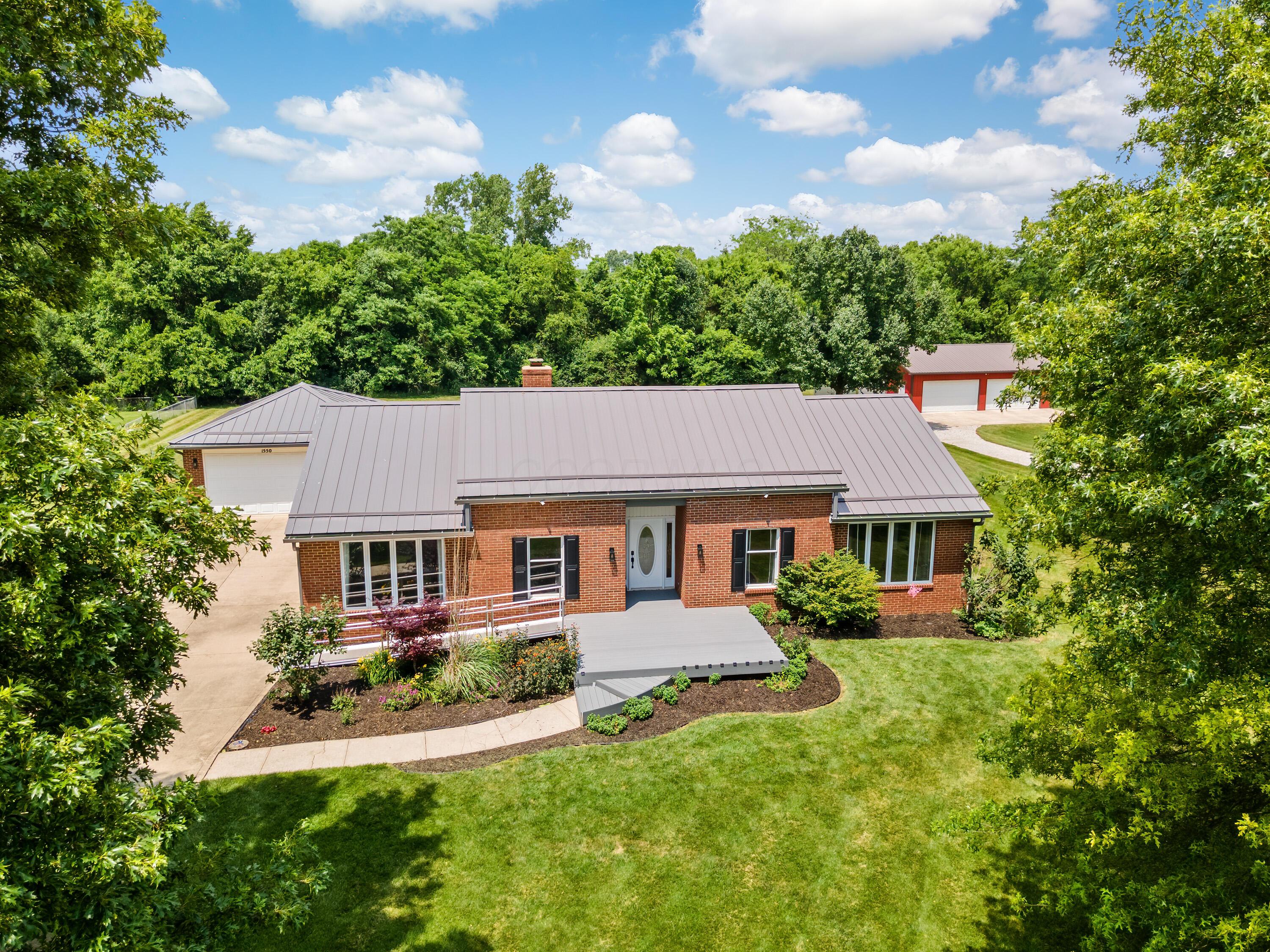 1550 Hiner Road Orient, OH 43146 - Photo 5 of 48 1550 Hiner Road-15.jpg-FULL