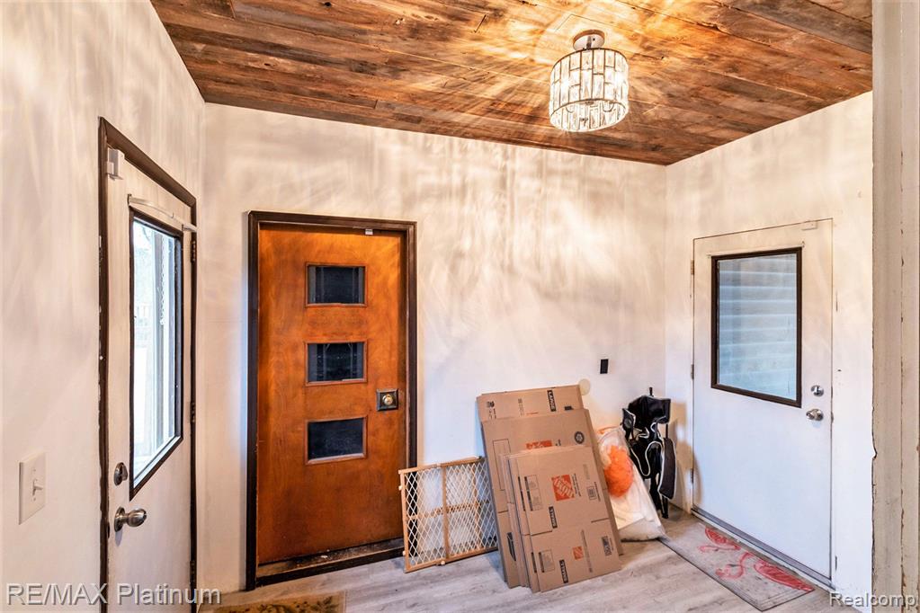 4081 Crosby Road Flint, MI 48506 - Photo 28 of 39