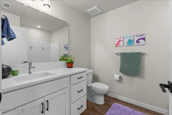 $429,900 | 930 East RR Avenue, Post Falls, ID 83854