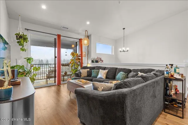 $449,900 | 930 East RR Avenue, Post Falls, ID 83854